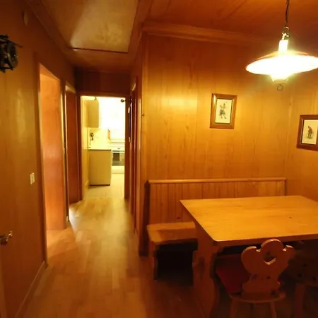 Prive Avec Vue Imprenable Sur Les Alpes 木屋 克莱恩 蒙塔纳